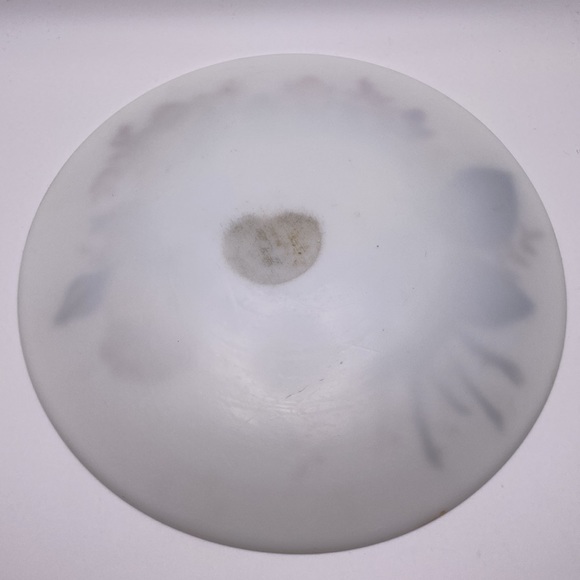 Vintage Pink Roses Hand-Painted Milk Glass Plate - Picture 4 of 4